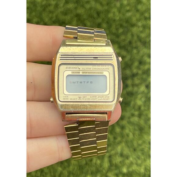 VTG 1980s SEIKO A639-5009 LCD CHRONOGRAPH WATCH GOLD TONE Dead Battery - Picture 11 of 16